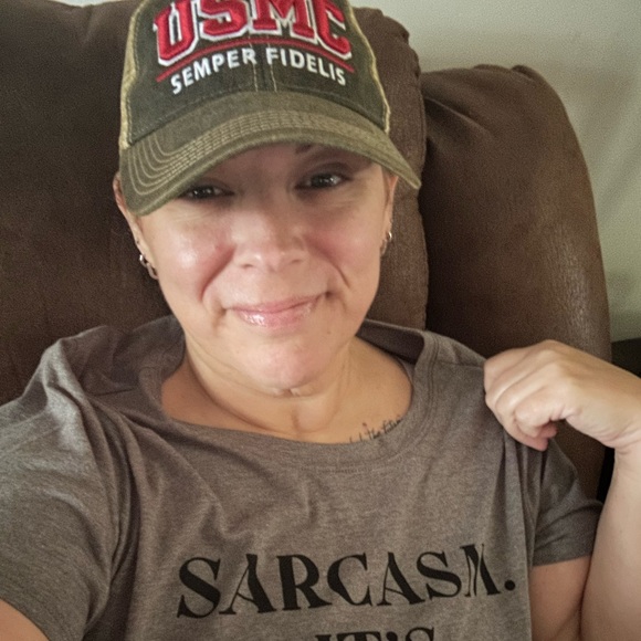 Meet your Posher, Melissa - Picture 3 of 3